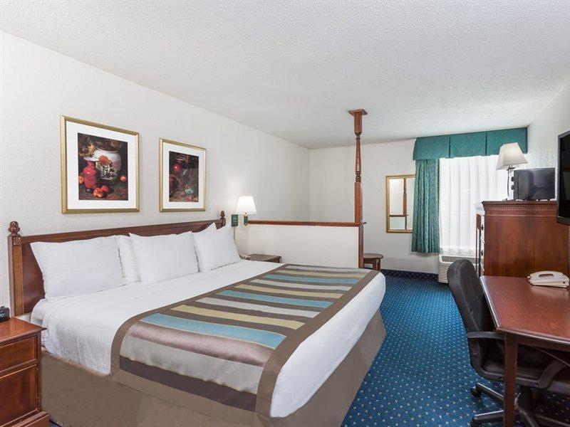 Baymont By Wyndham Greensboro/Coliseum Zewnętrze zdjęcie