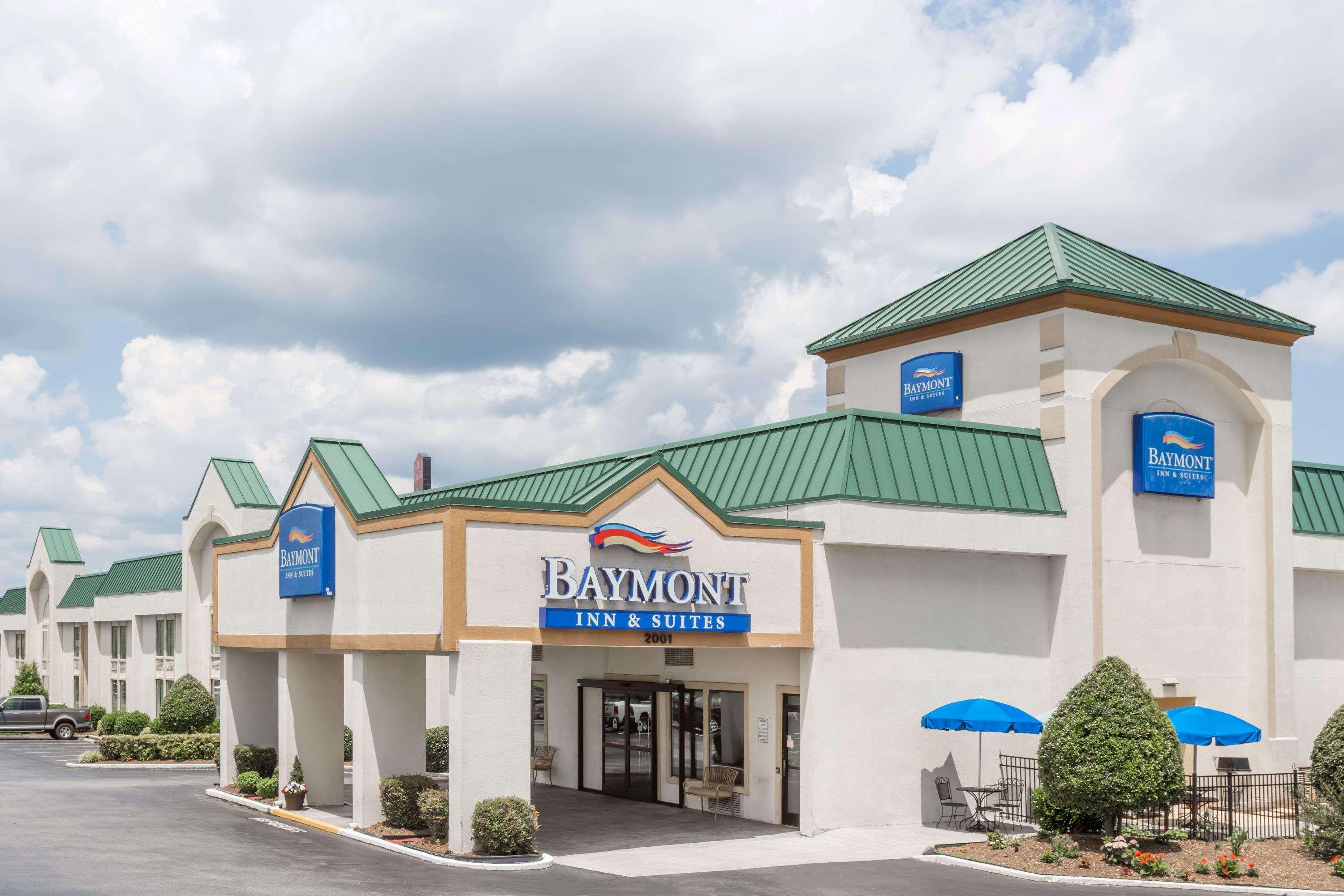 Baymont By Wyndham Greensboro/Coliseum Zewnętrze zdjęcie