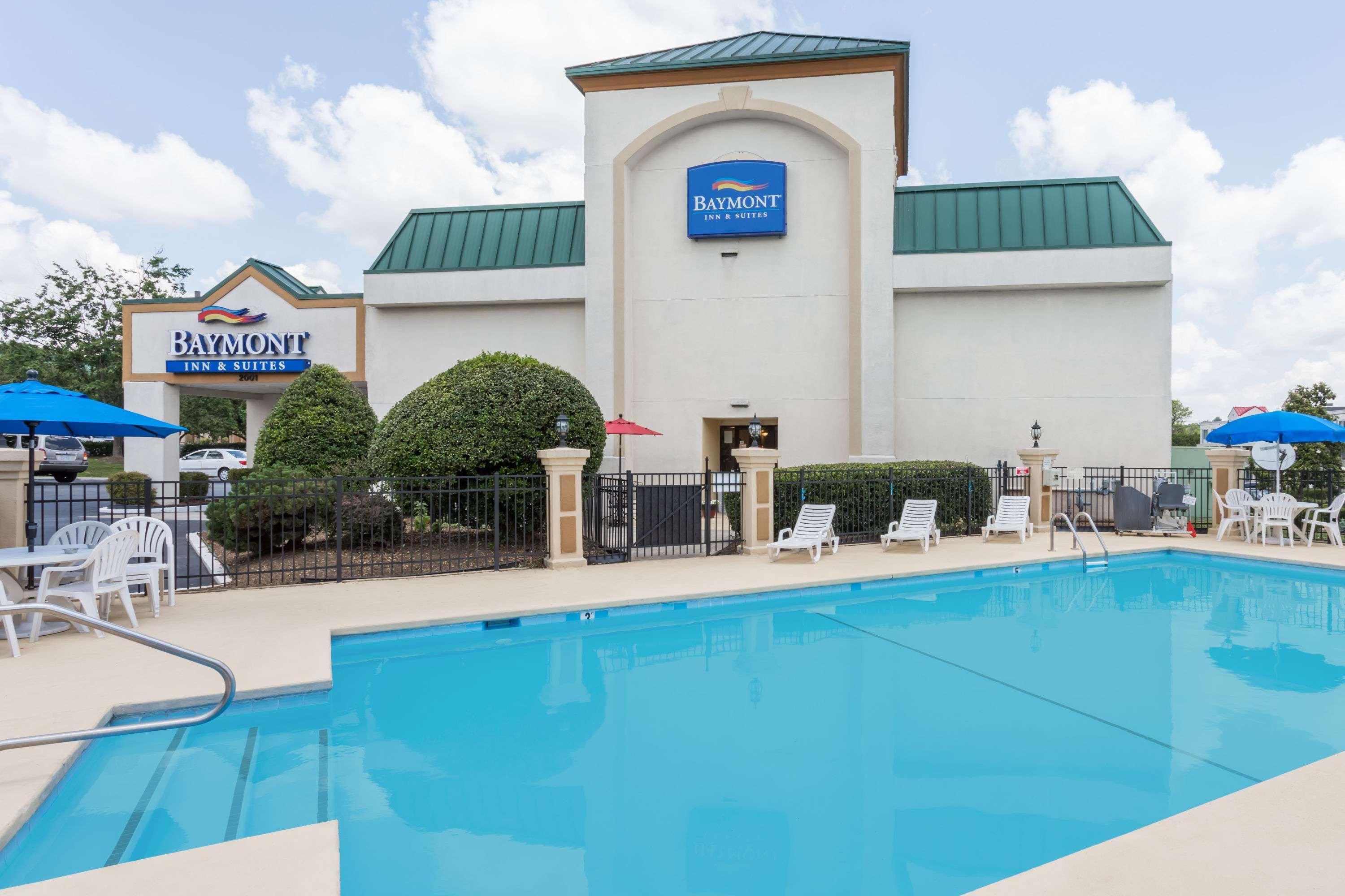Baymont By Wyndham Greensboro/Coliseum Zewnętrze zdjęcie