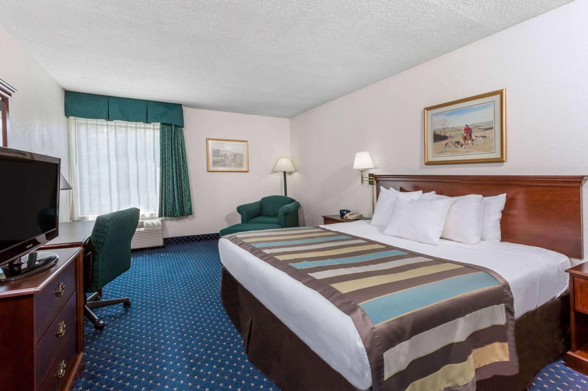 Baymont By Wyndham Greensboro/Coliseum Zewnętrze zdjęcie