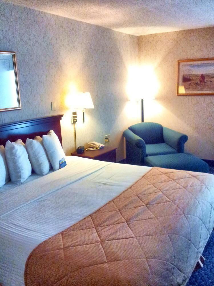 Baymont By Wyndham Greensboro/Coliseum Zewnętrze zdjęcie